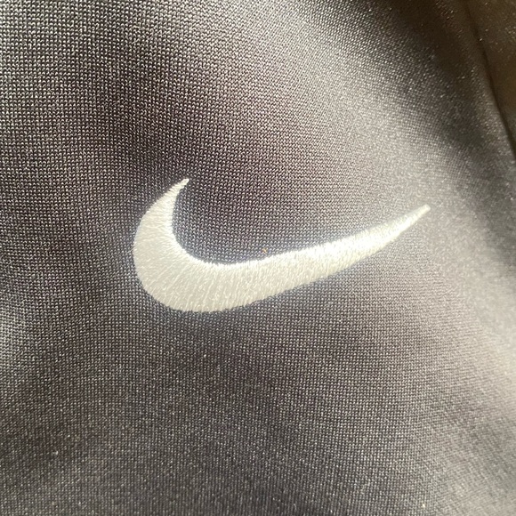 nike dri-fit pullover - Picture 7 of 11